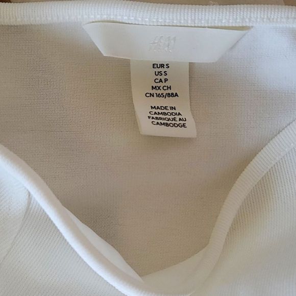 Small strapless cream bustier corset style crop top - Picture 4 of 6